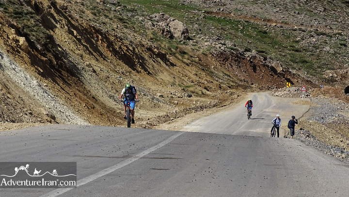 Iran-Cycling-Tour-AdventureIran-1215-27