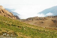 alamkuh-mountain-hesarchal-hiking-trekking-iran-1008-08