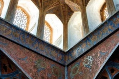 ali-qapu-palace-esfahan-iran-1012-06