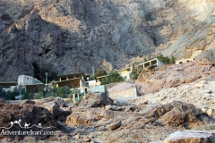 Cak-Chak-fire-temple-zoroastrian-shrine-Yazd-Iran-1035-01