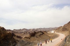 Dasht-e-kavir-desert-cycling-tour-Iran-1046-09