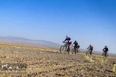 Dasht-e-kavir-desert-cycling-tour-Iran-1046-24