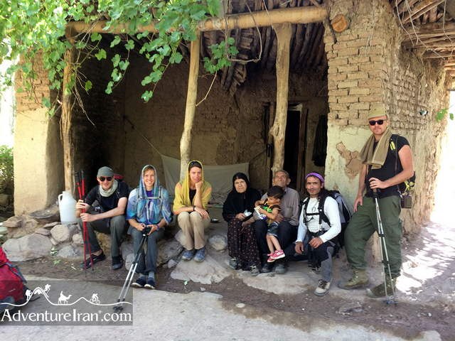 Dena-national-park-hiking-tour-Iran-1051-37