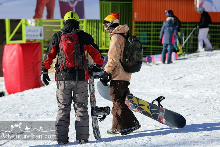 Dizin-piste-ski-resort-Iran-1053-08