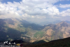 Dizin-to-Darbandsar-hiking-tour-Iran-1205-10