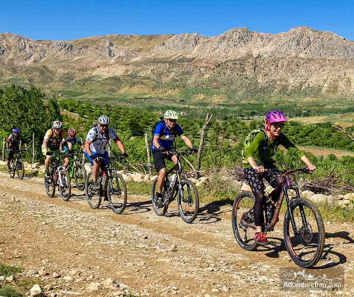ancient-iran-classic-route-cycling-adventure-iran-tour-099