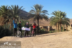 Jandagh-mesr-aroosan-dasht-e-kavir-desert-cycling-Iran-1079-06