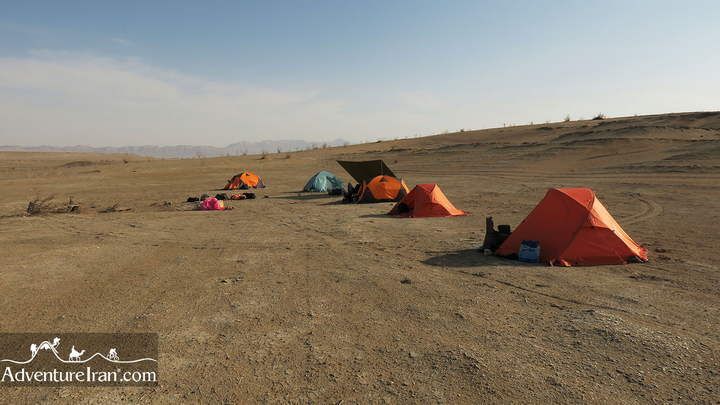 Jandagh-mesr-aroosan-dasht-e-kavir-desert-trekking-Iran-1081-23