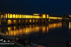 Khajoo-bridge-Esfahan-Iran-1096-05