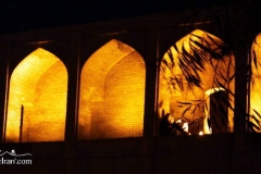 Khajoo-bridge-Esfahan-Iran-1096-06