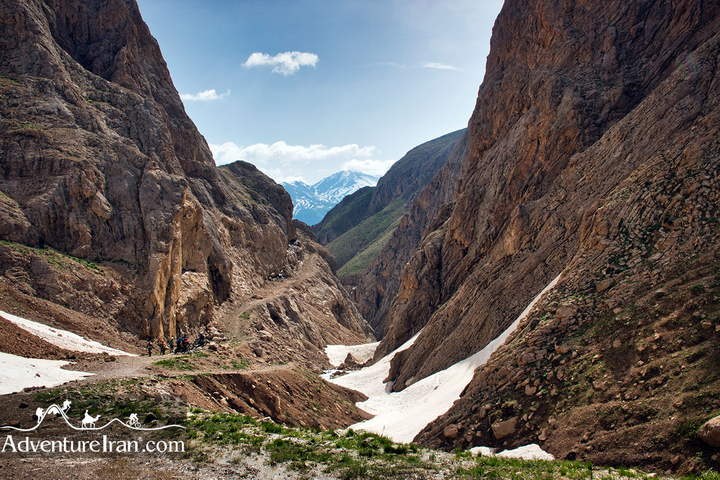 Lar-national-park-mountain-biking-Iran-1110-14