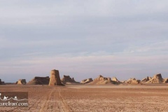 lut-desert-mountain-biking-Iran-1115-34