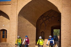 Maranjab-desert-dasht-e-kavir-cycling-tour-Iran-1119-45