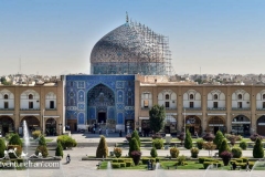 Emam-square-naghsh-e-jahan-Esfahan-Iran-1123-06