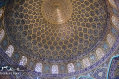 Emam-square-naghsh-e-jahan-Esfahan-Iran-1123-08
