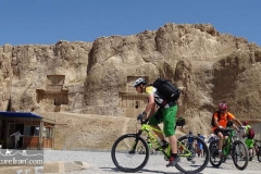 Persepolis-Pasargadae-Shiraz-Fars-cycling-Iran-1139-03