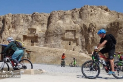 Persepolis-Pasargadae-Shiraz-Fars-cycling-Iran-1139-28