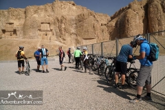 Persepolis-Pasargadae-Shiraz-Fars-cycling-Iran-1139-29
