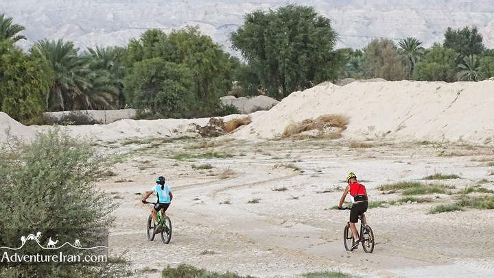 Persian-gulf-coast-cycling-tour-Iran-1142-08