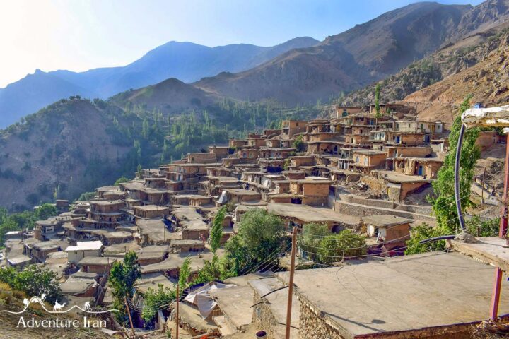 Sare Agha Seid village - Bakhtiari nomadic region - Iran Nomad Tour