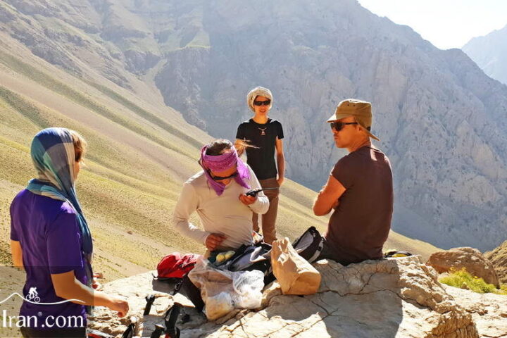 Iran Off the beaten track