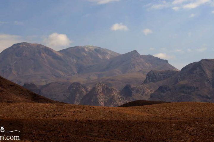 Taftan Active volcano mountain (4000m altitute)