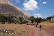 Iran hiking - Dena national park - Zagros Mountains