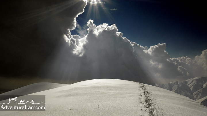Varjin peak in winter with cloud - Tehran
