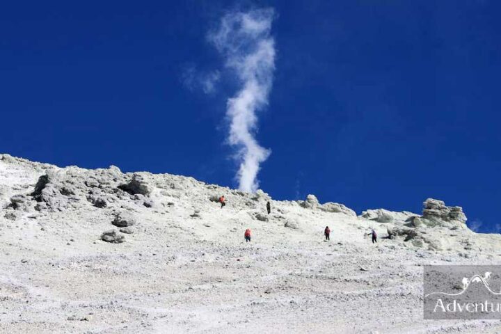 Mt Damavand Peak sulfur