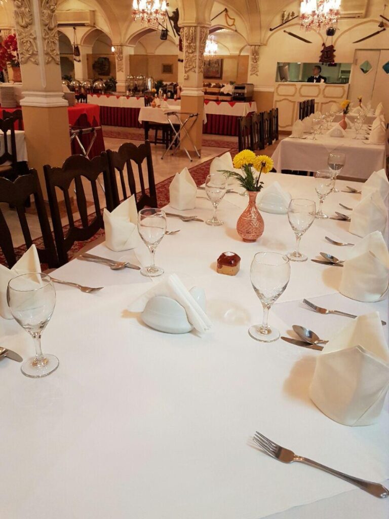 Hotel Iranshahr