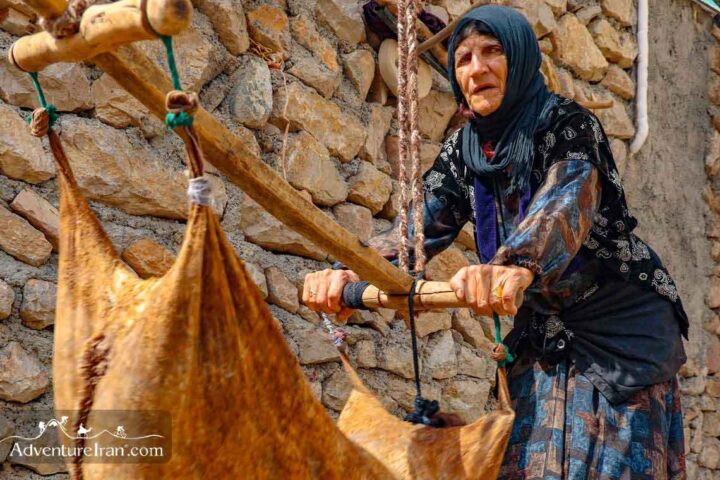 A-Kurdish-Lady-Portrait-Photography-Iranian-Kurdistan