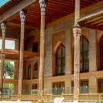 Chehel Sotoun Palace Esfahan outside view