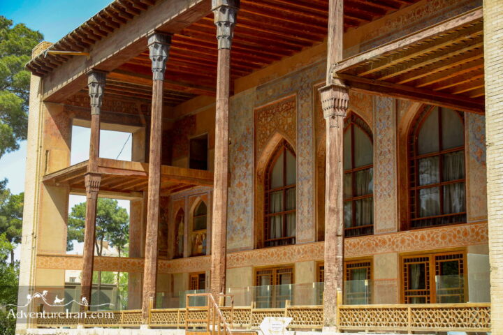 Chehel Sotoun Palace Esfahan outside view
