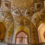 Iran Photography guide Hasht Behesht Esfahan inside view
