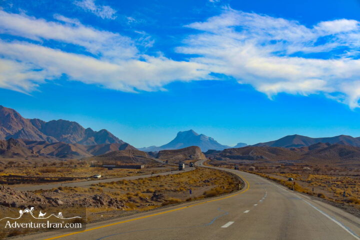 On the road of Dasht-e Kavir Desert