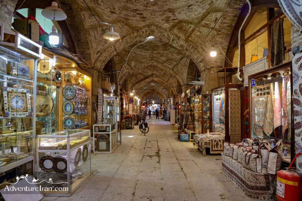Qeysarie-bazaar-Isfahan