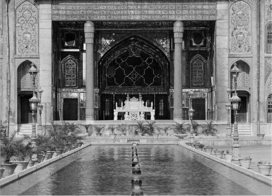 Ayvan-e Takht-e Marmar, Golestan Palace